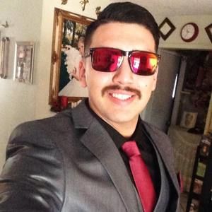 Meet your Posher, Erick